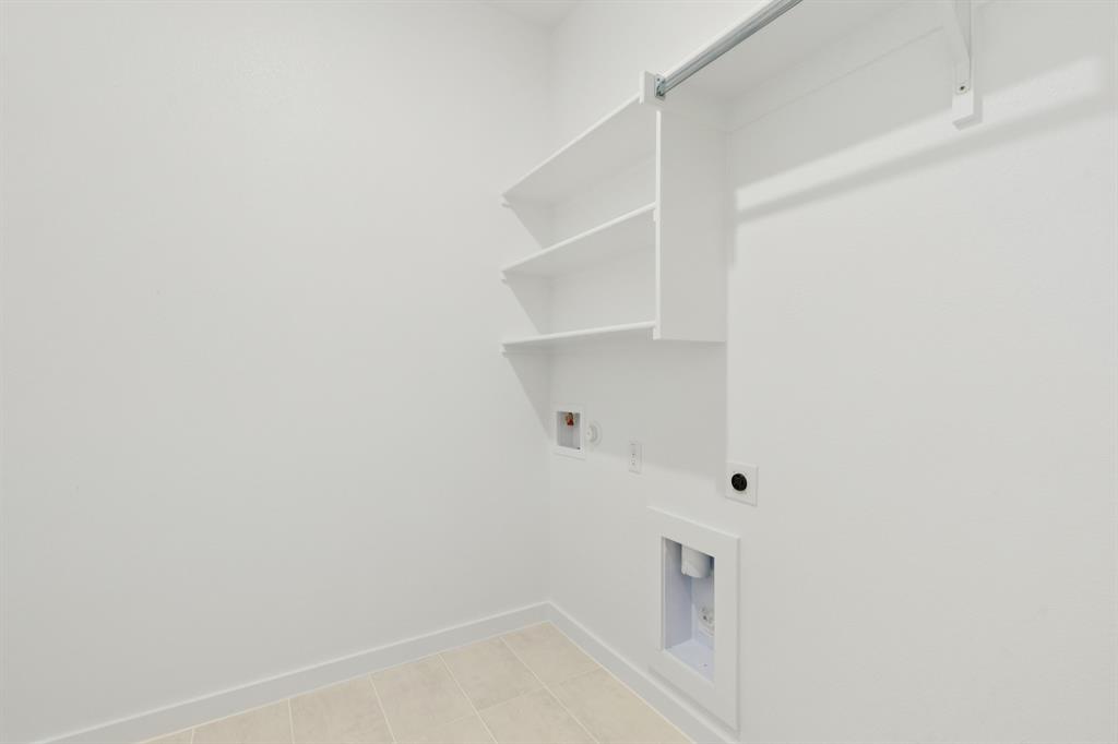 Elevon - Residential