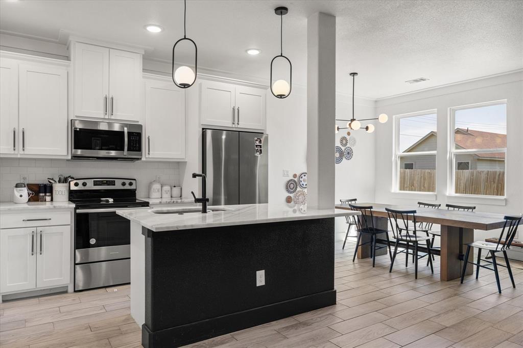 Canyon Creek III - Residential