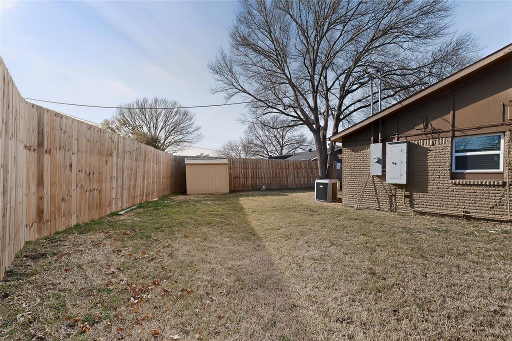Meadows First Sec - Residential