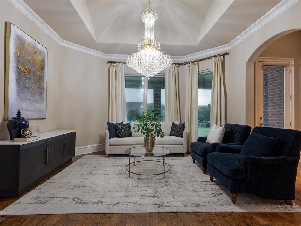 2161 Meadow View Drive