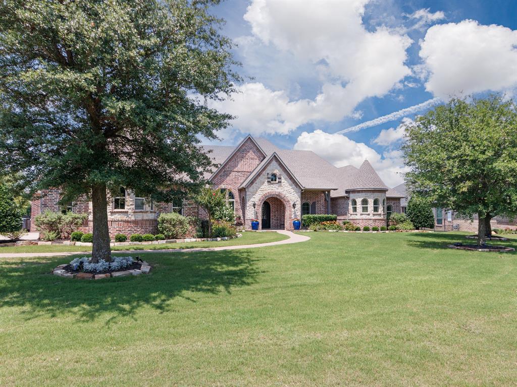 2161 Meadow View Drive