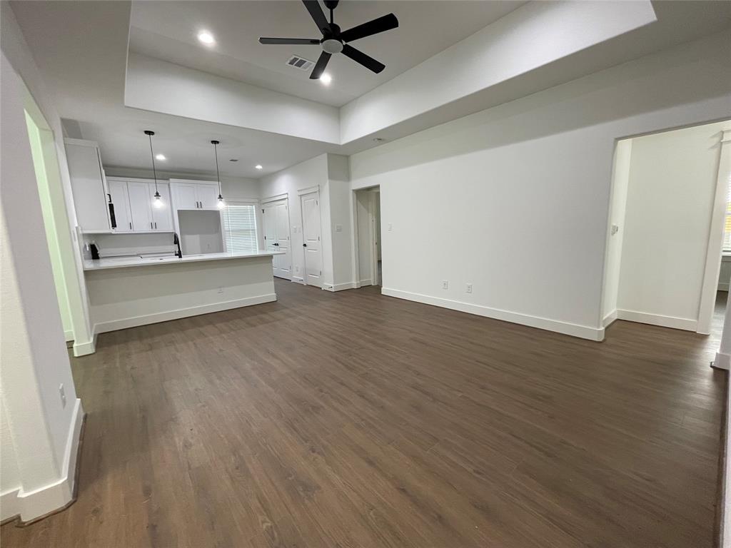 John & M A Genaros - Residential