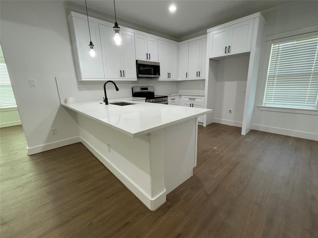 John & M A Genaros - Residential