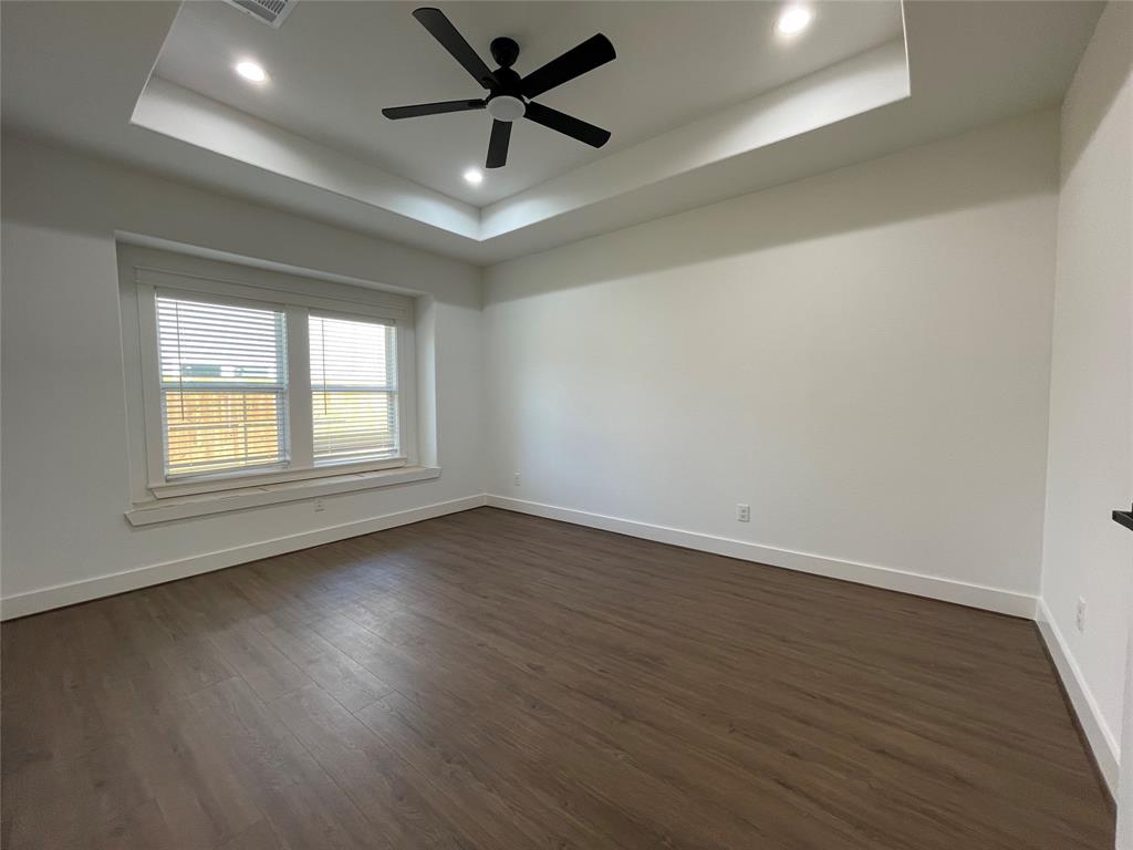 John & M A Genaros - Residential