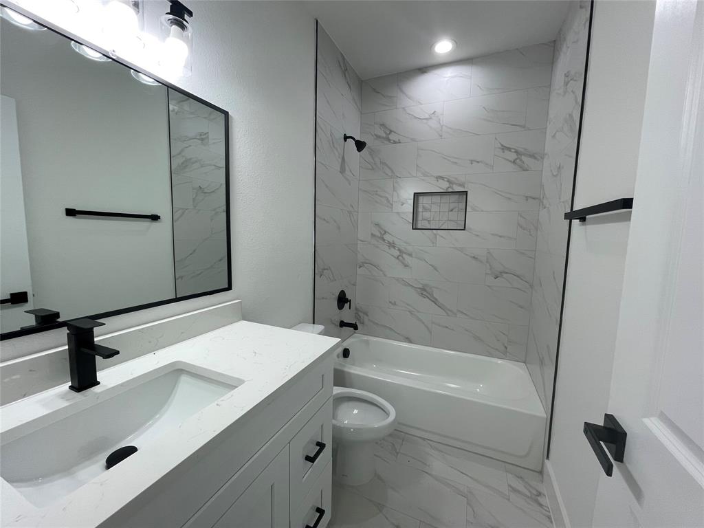 John & M A Genaros - Residential