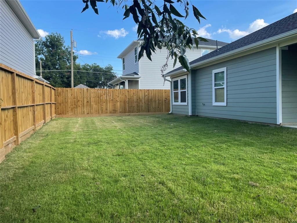 John & M A Genaros - Residential