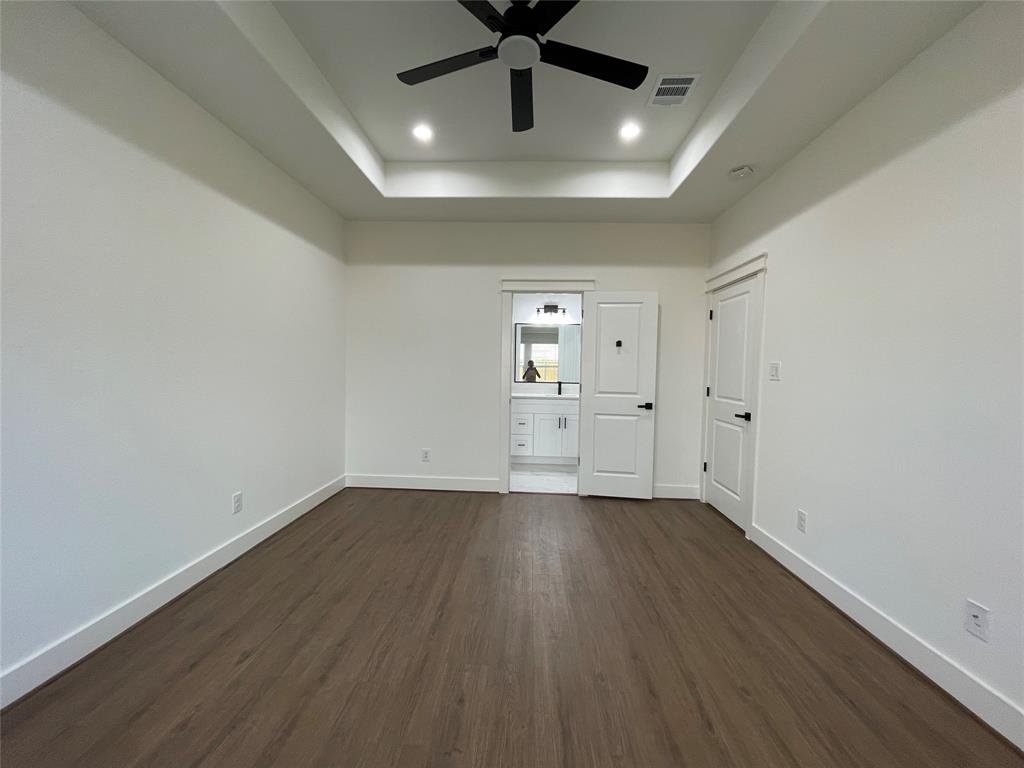 John & M A Genaros - Residential