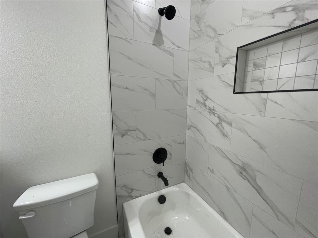 John & M A Genaros - Residential