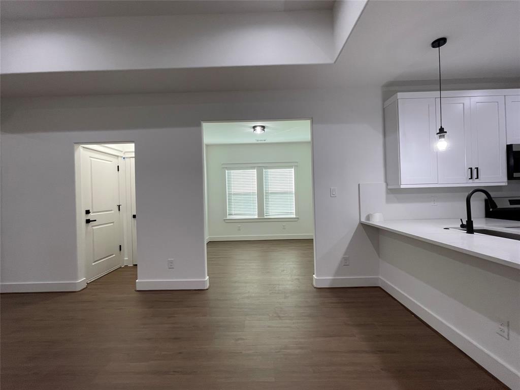 John & M A Genaros - Residential