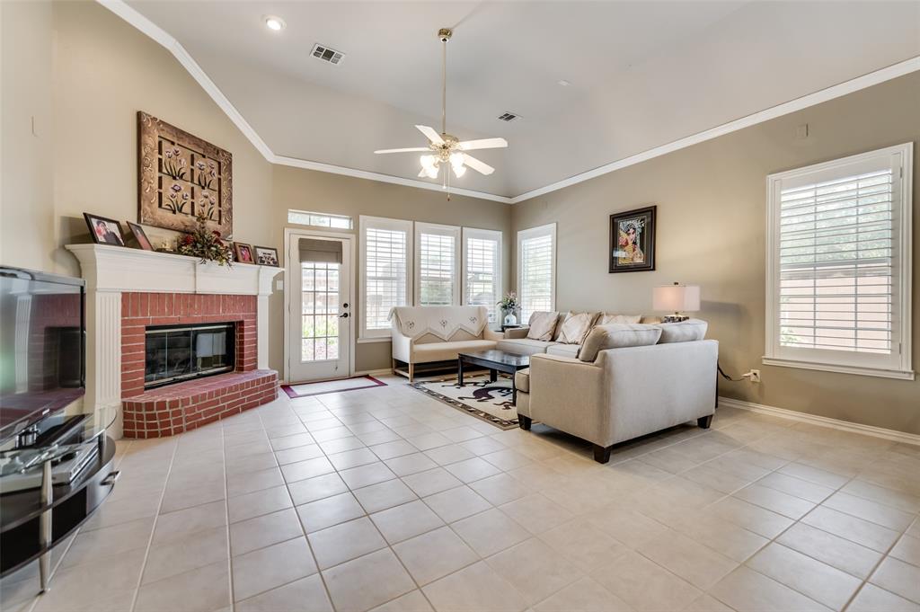 4419 Lartan Trail