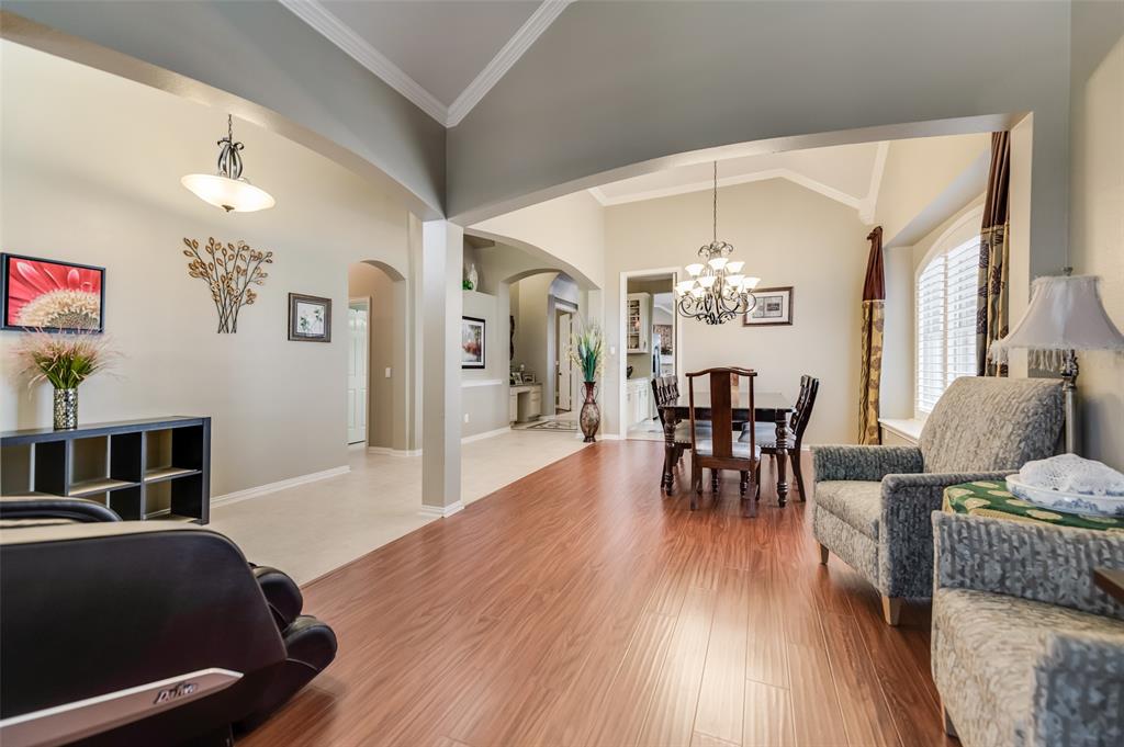 4419 Lartan Trail