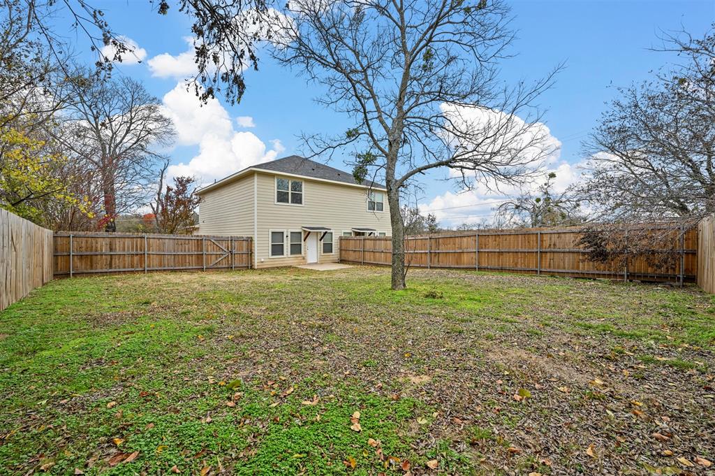 JP Simpson - Residential Lease