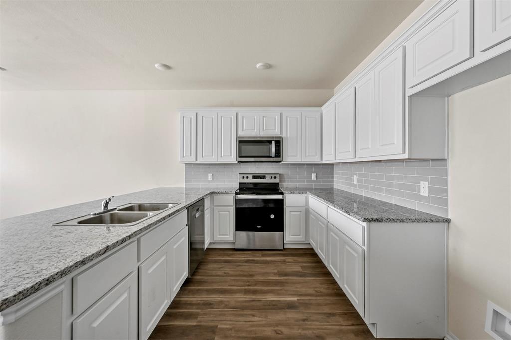 JP Simpson - Residential Lease