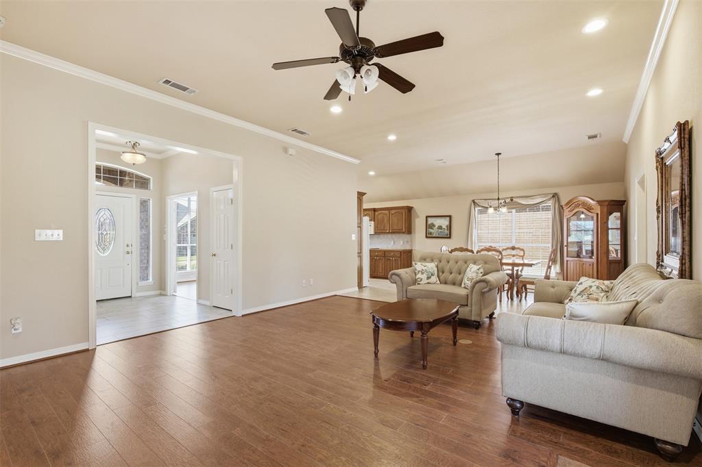 103 Crestway Drive 26