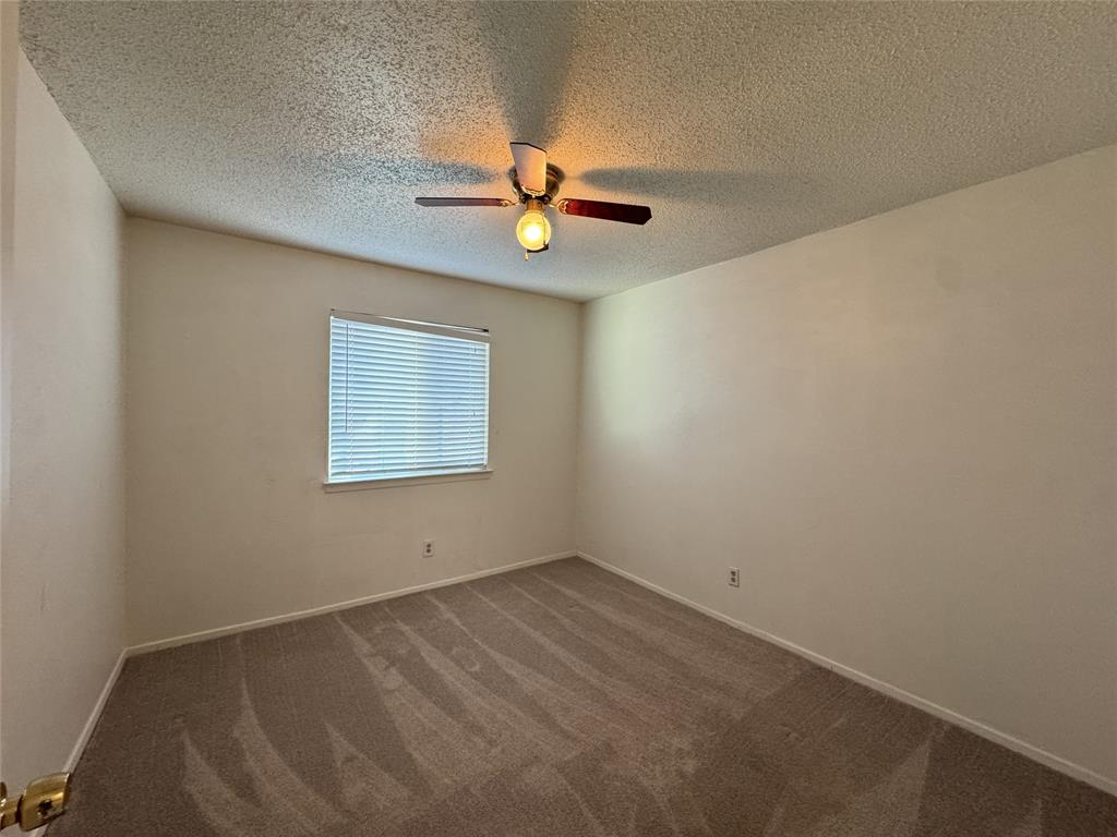 Oaks On The Lane Condo Ph 01 - Residential