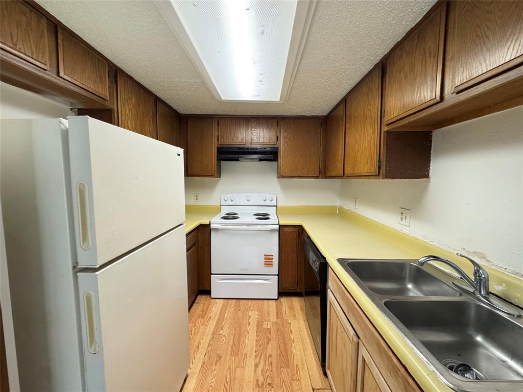 6646 E Lovers Lane 808