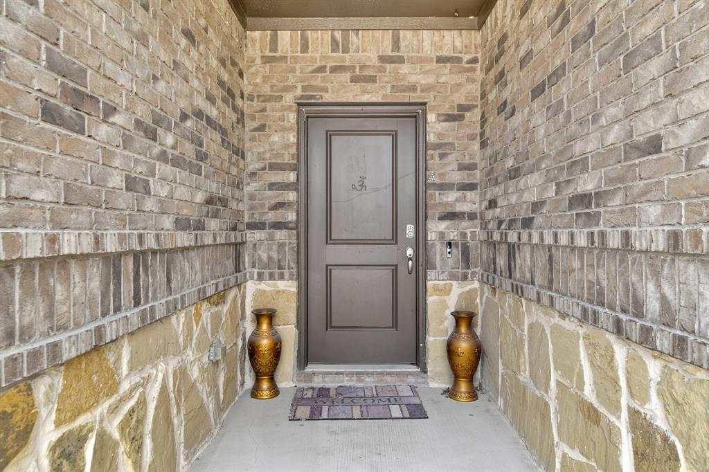 1103 Wagon Wheel Way
