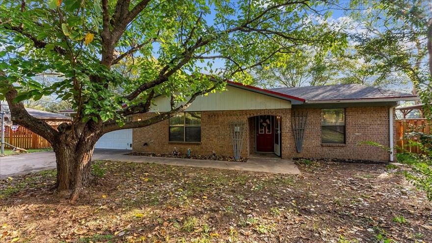 Just listed, welcome to 215 S Old Mansfield RD. Keene, TX 76059! 

This home is situated in the established J Pennington neighborhood with nearby shopping and restaurants, including only a 15 minute drive to H-E-B! This 3B 2B family home with a large front and back yard for all of your entertaining needs. This home is nestled on a beautiful half acre lot boasting many large shading trees. Some features worth mentioning; brand new dishwasher, updated walnut hardwood flooring and check out the wood burning stove that is not only eye-catching but can keep you warm all winter long! When you stop by, remember to check out the sought out Keene ISD. Schedule your showing today!