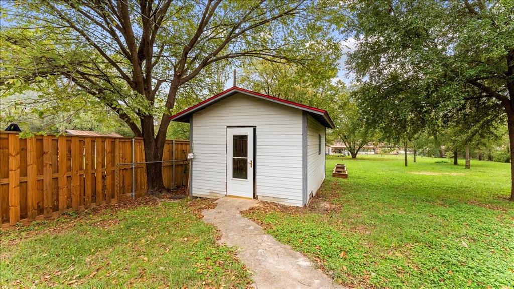 J PENNINGTON - Residential