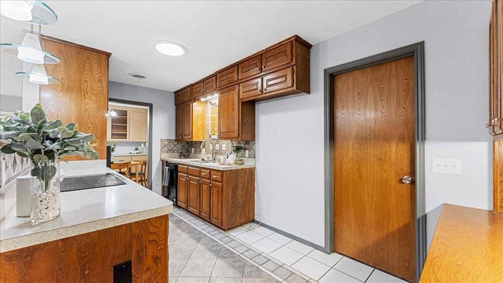 J PENNINGTON - Residential