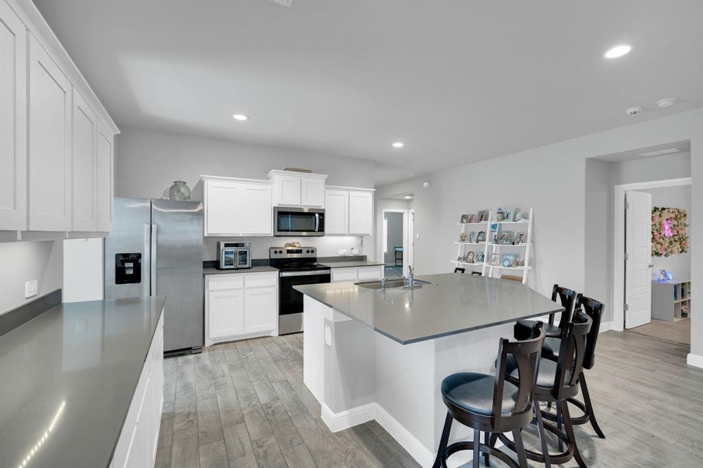 1520 Forest Park Drive