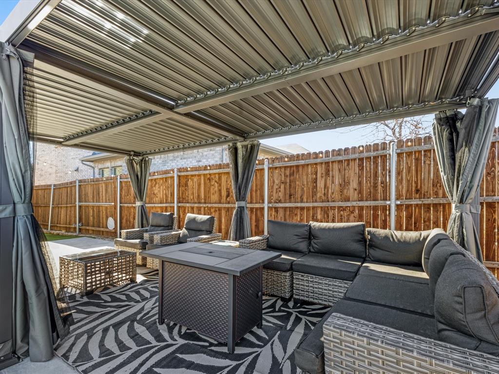 Falcon Place - Residential