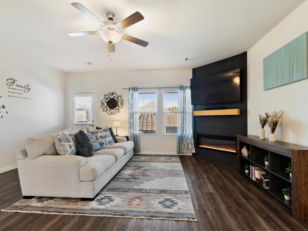 Falcon Place - Residential