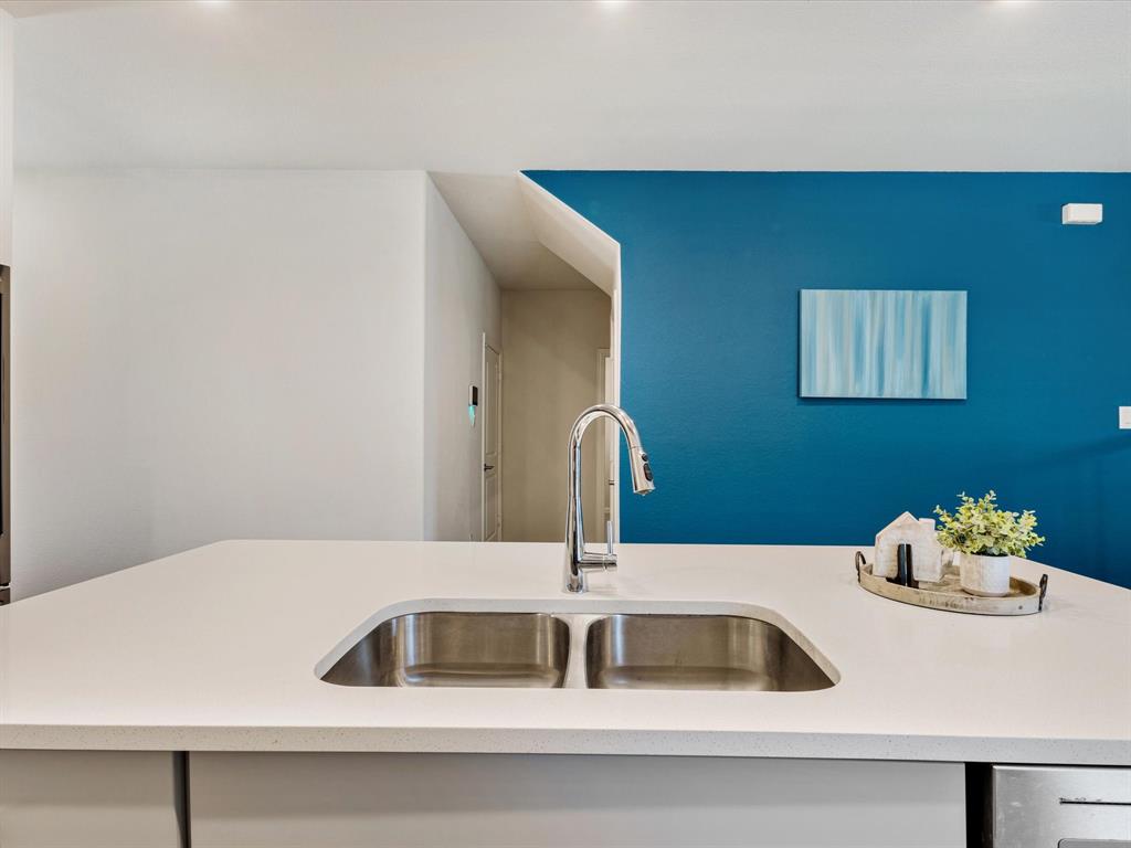 Falcon Place - Residential