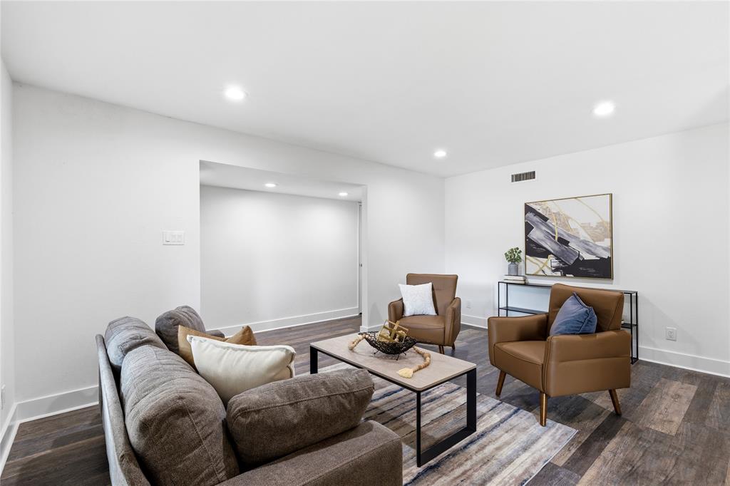 white rock village - Residential