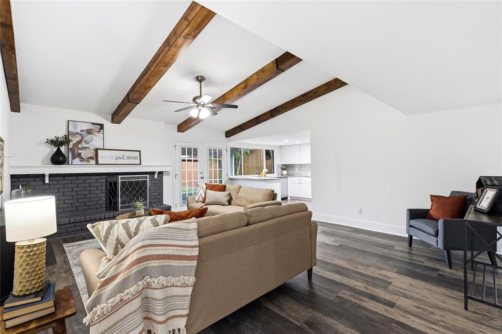 2814 Lindbergh Drive