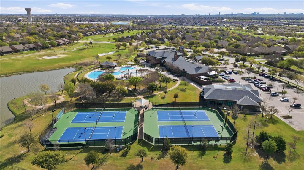 Frisco Lakes By Del Webb Villa - Residential