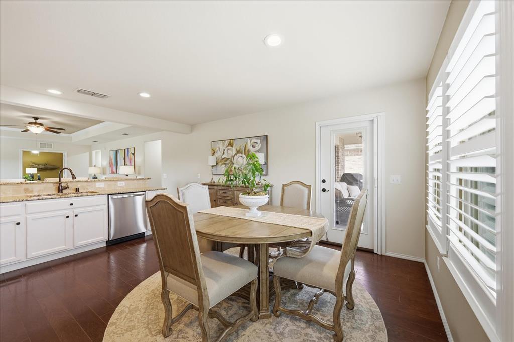 Frisco Lakes By Del Webb Villa - Residential