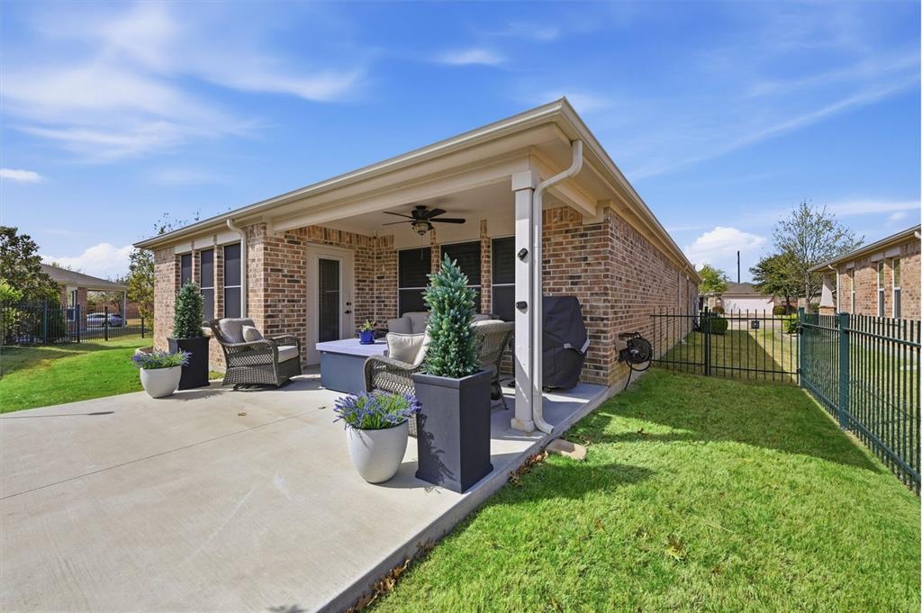Frisco Lakes By Del Webb Villa - Residential