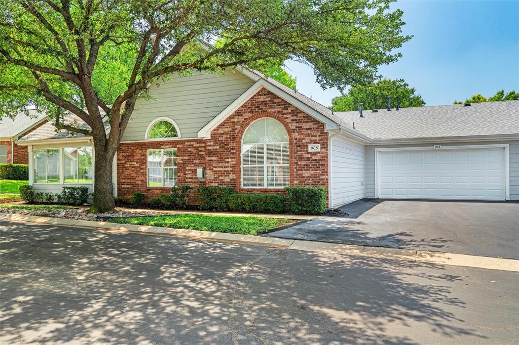908 Bridges Drive