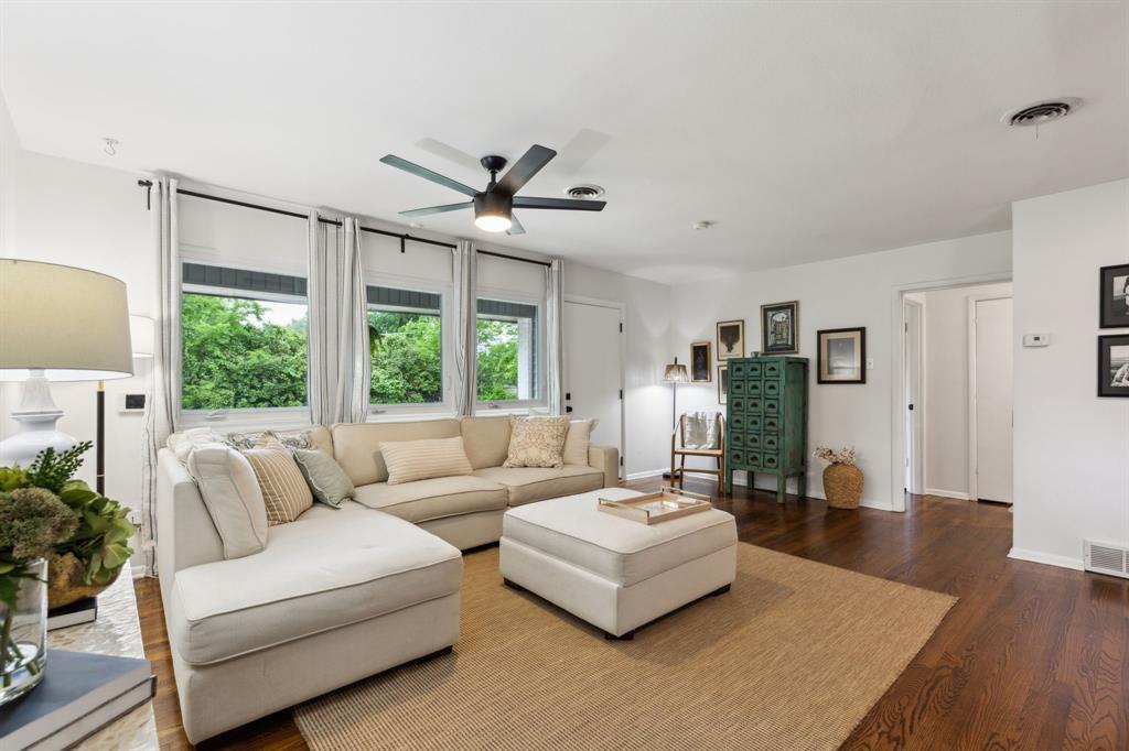 3049 Rotan Lane