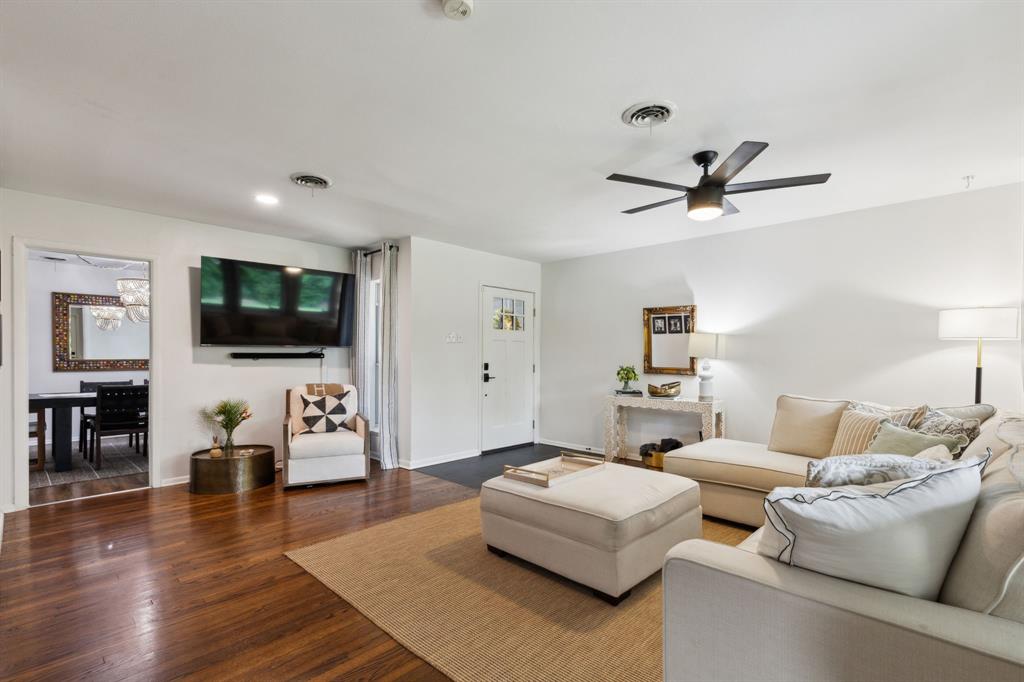 3049 Rotan Lane