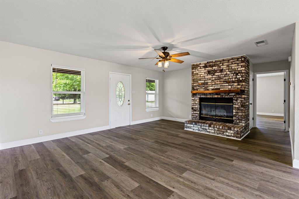 John G Jouett Surv Abs # 572 - Residential