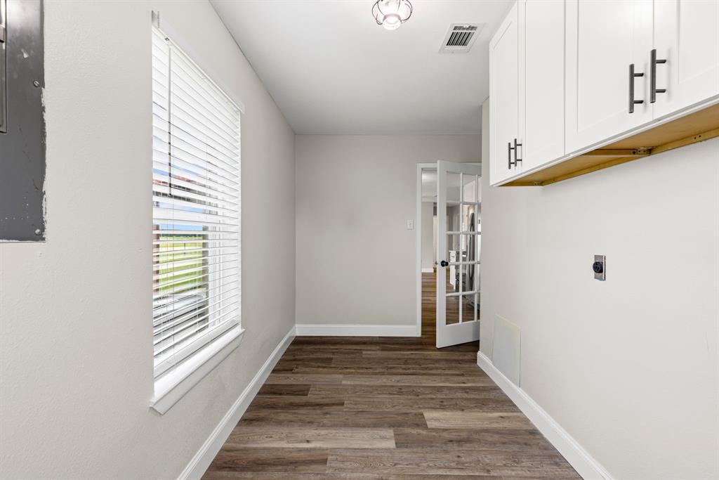 John G Jouett Surv Abs # 572 - Residential