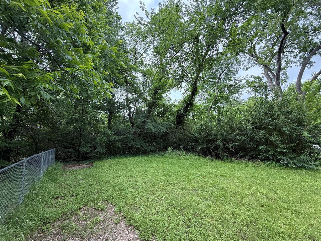 Corsicana - Land