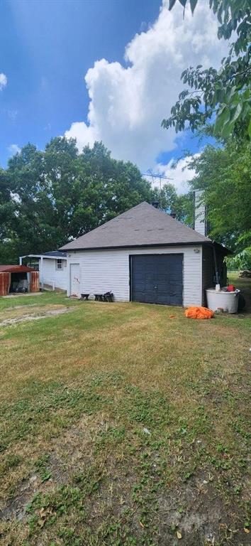 2457 Elmwood Drive - Photo 2