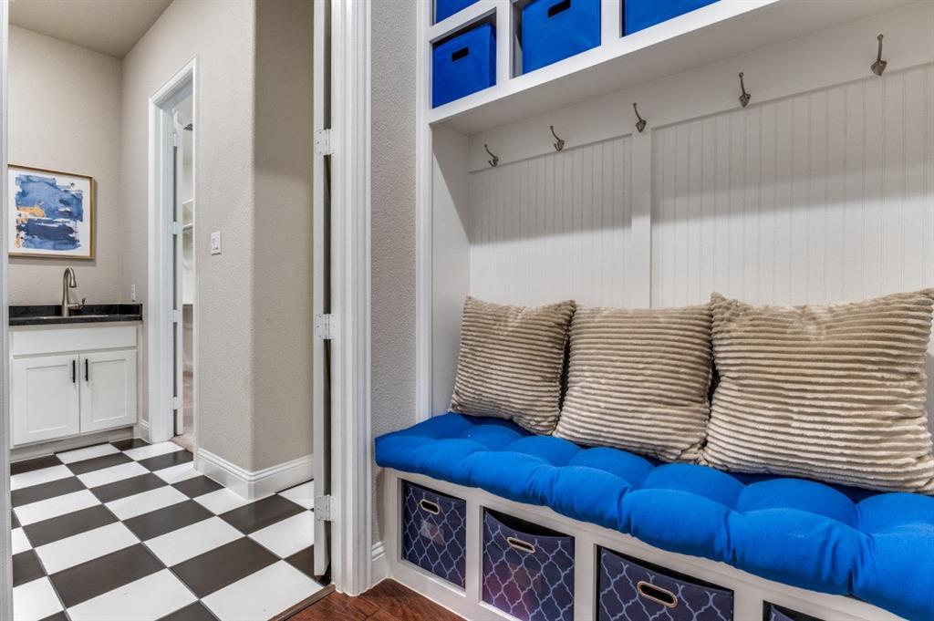 Viridian Village 1k - Residential