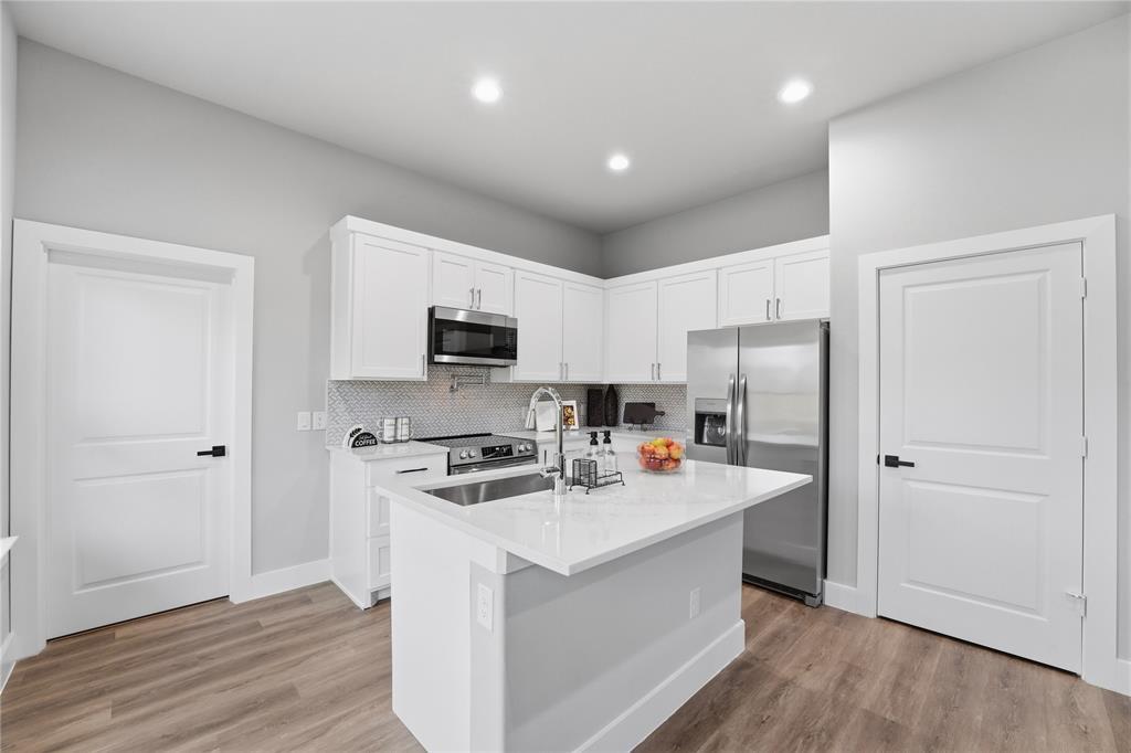 Thompson - Residential