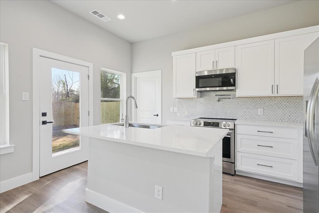 Thompson - Residential