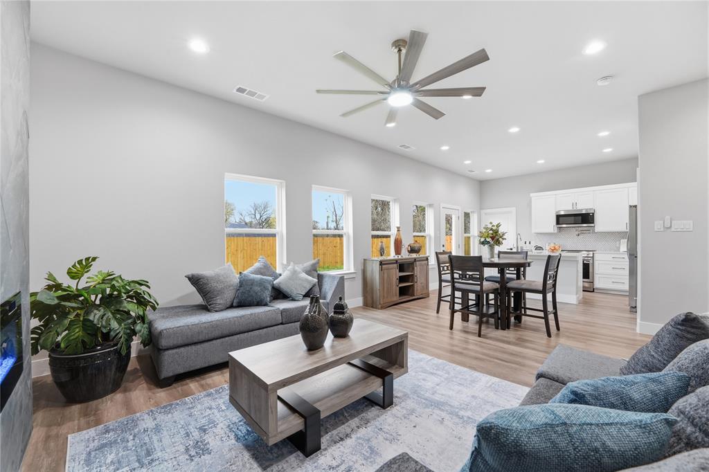 Thompson - Residential