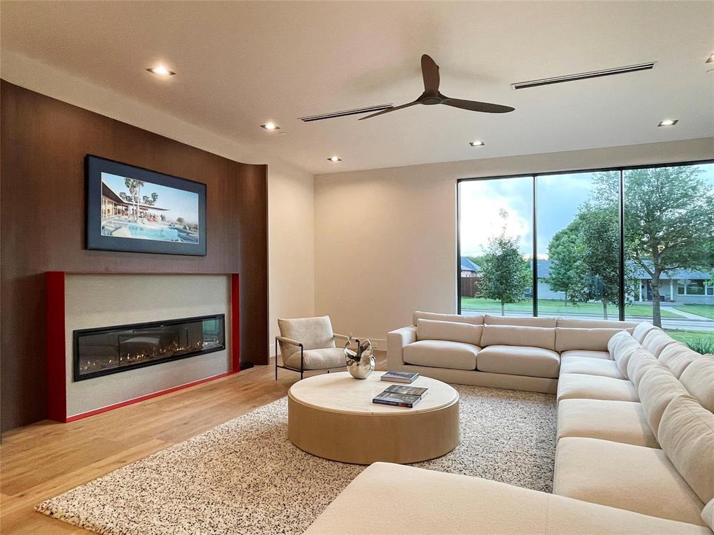 10236 Crestover Drive