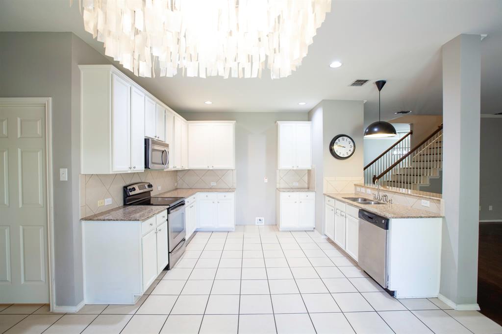 Wylie, Texas 75098, United States, 4 Bedrooms Bedrooms, ,3 BathroomsBathrooms,Residential,Active,125720