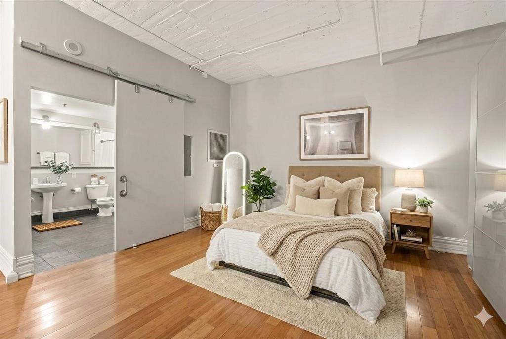 1122 Jackson Street 421