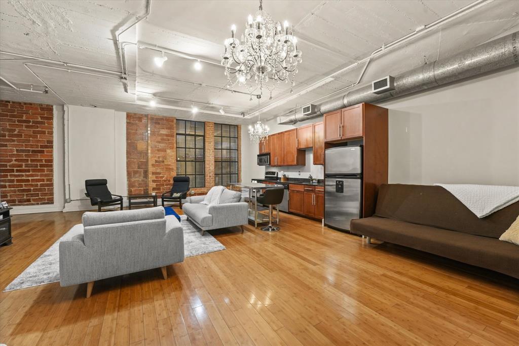 Soco Urban Loft Condo - Residential
