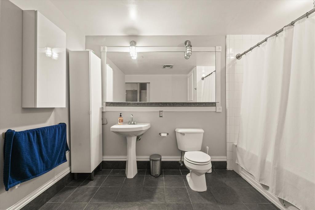 Soco Urban Loft Condo - Residential