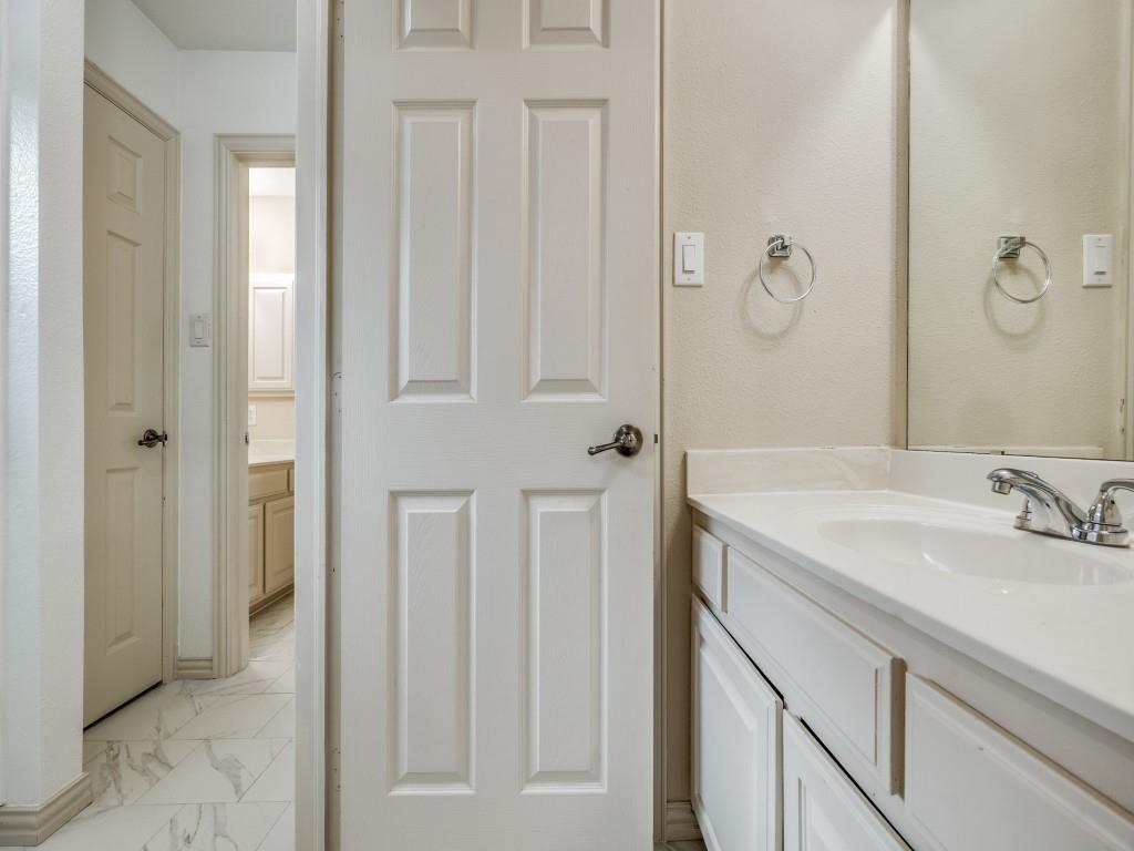 Cambridge Place At Russell Creek - Residential